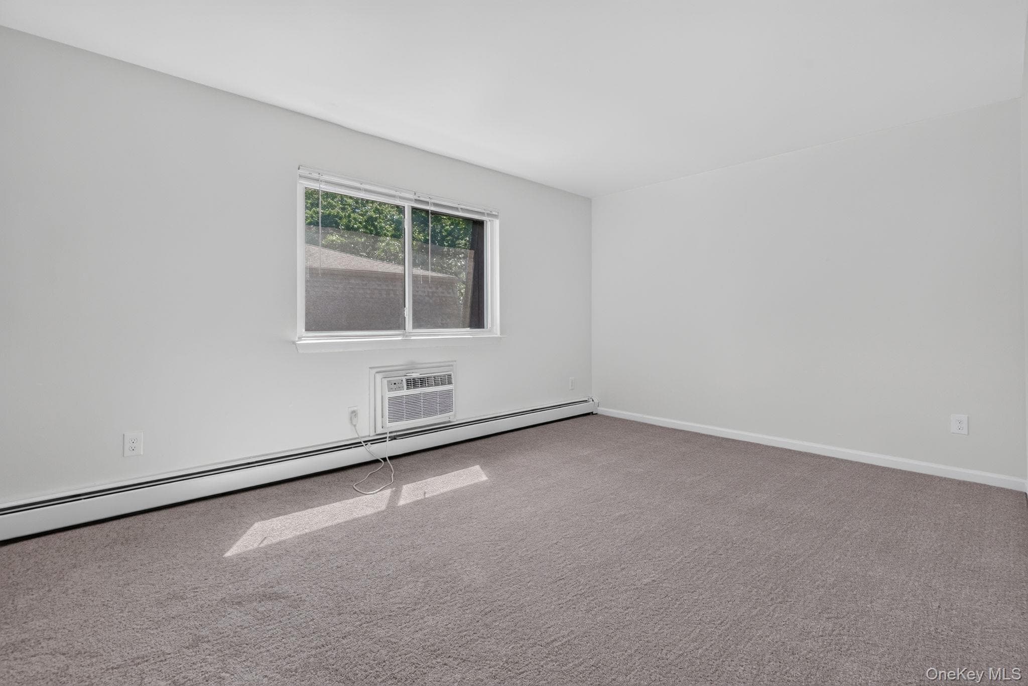 1802 Cherry Hill Drive thumbnail 9