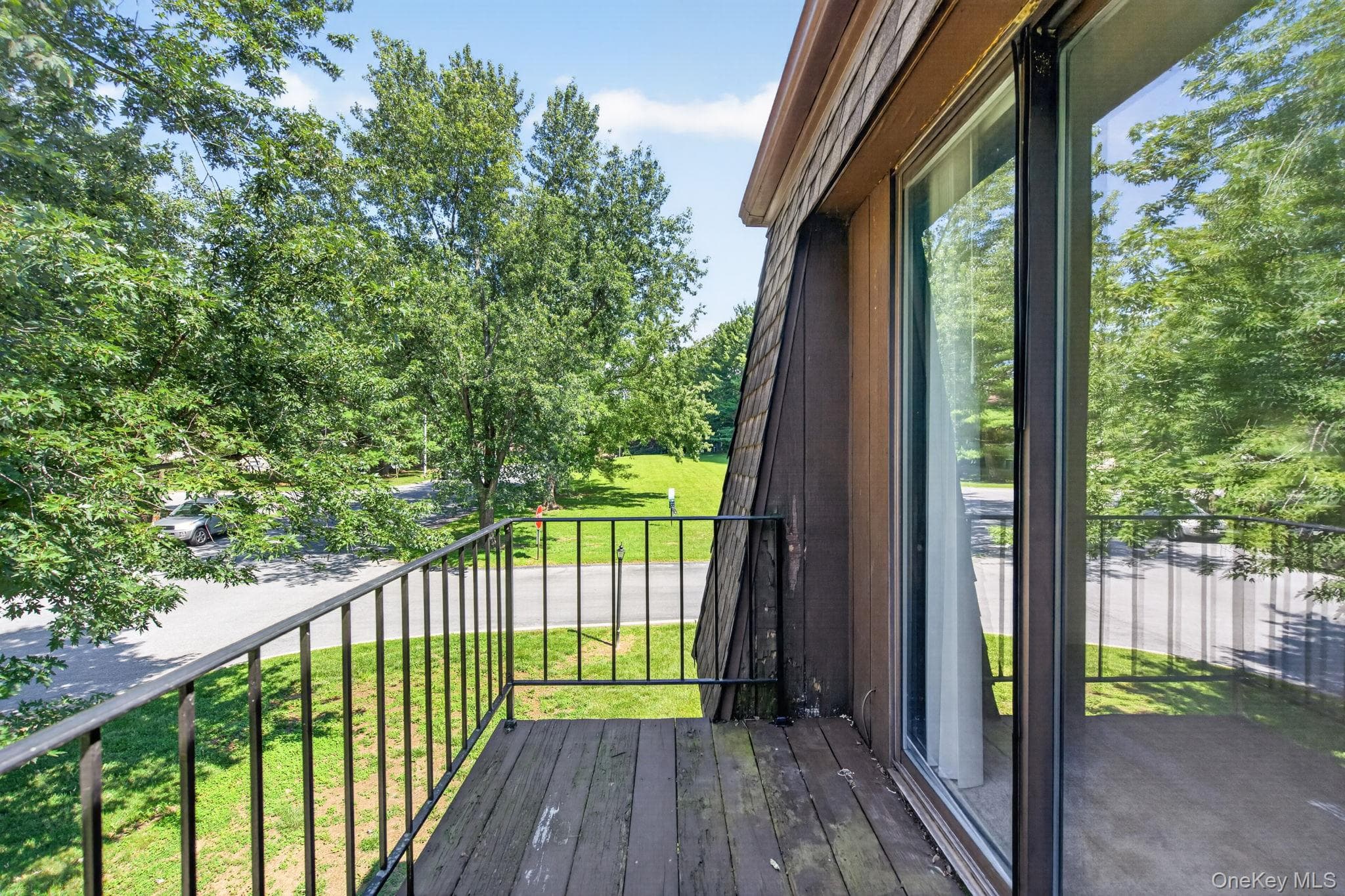 1802 Cherry Hill Drive thumbnail 14
