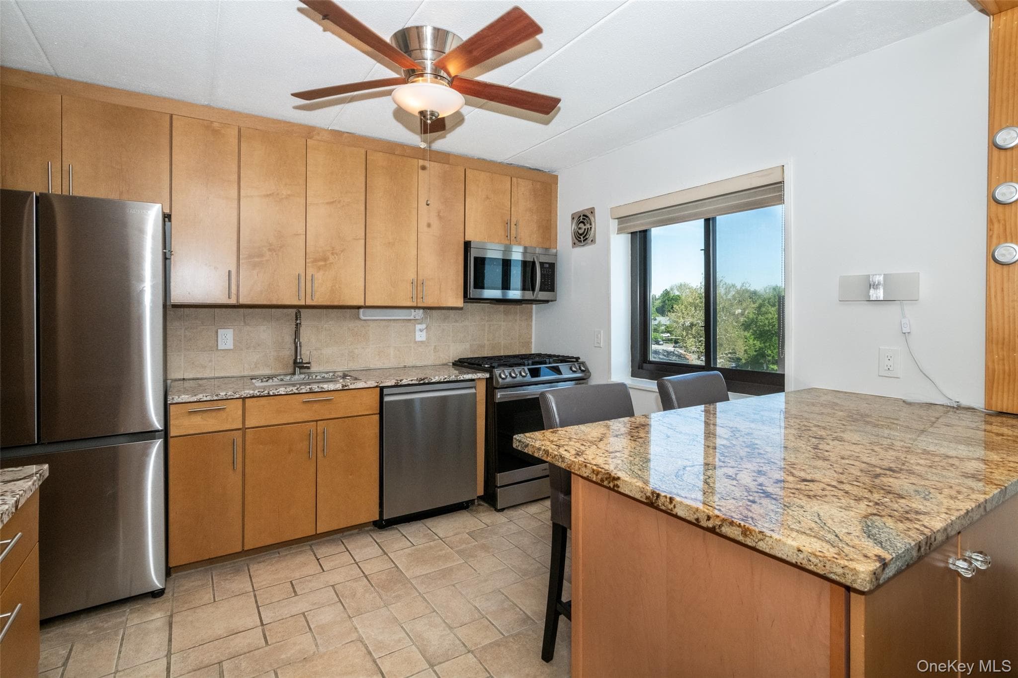 666 Pelham Road Unit: 7B thumbnail 11
