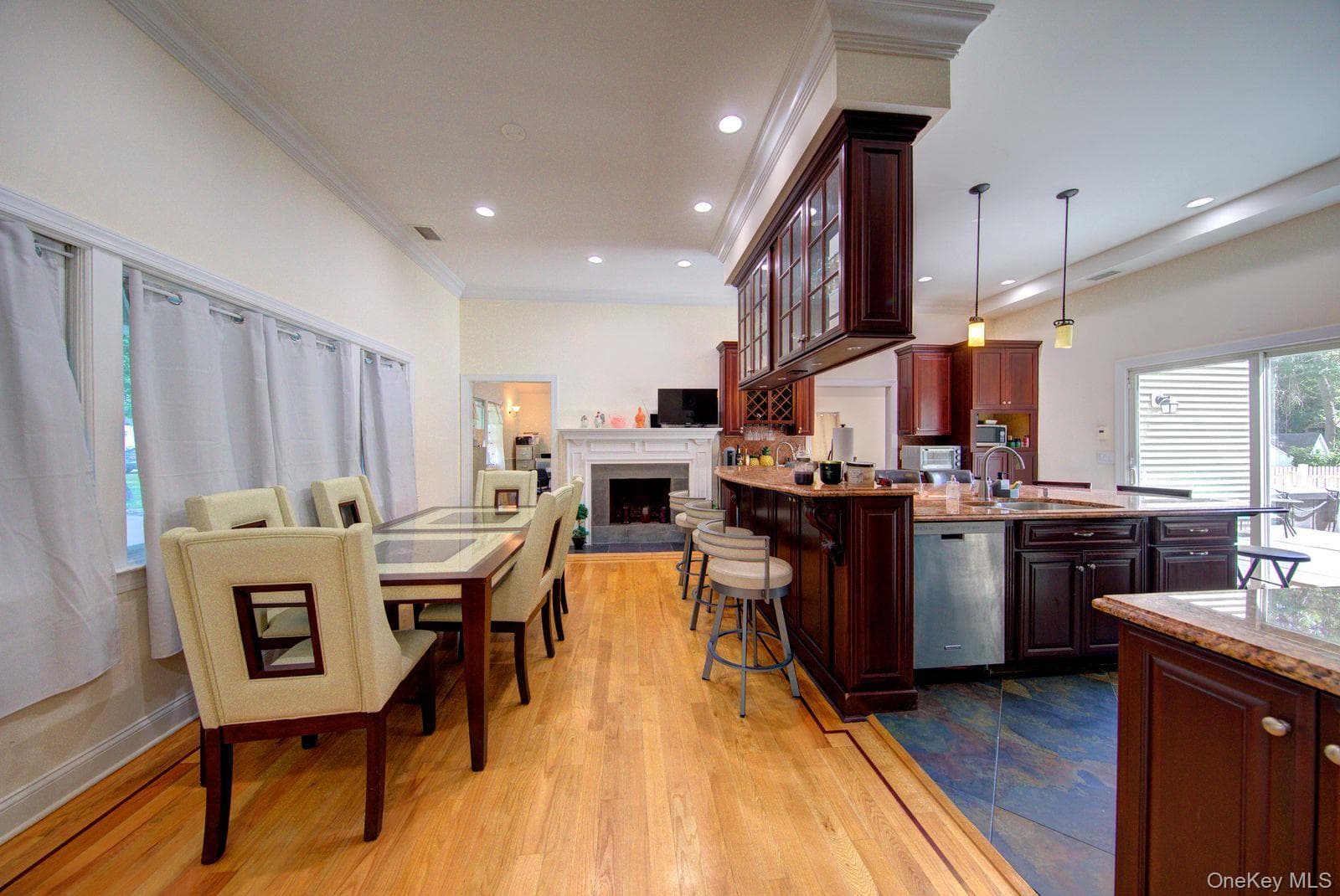 97 Chestnut Street thumbnail 7