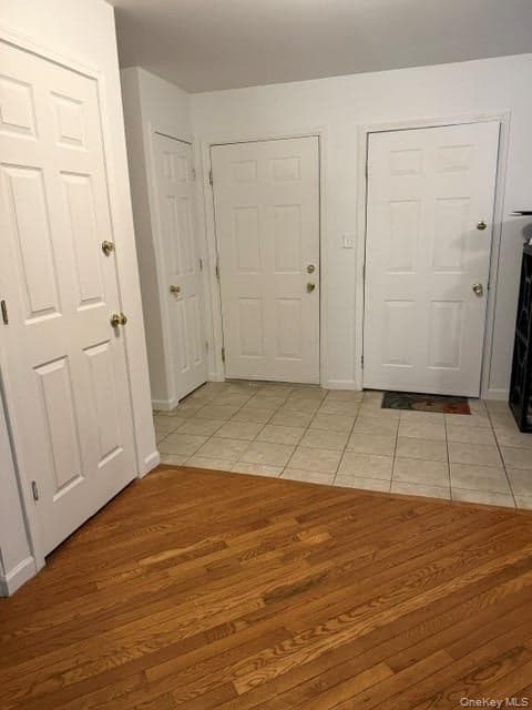 212 Hillside Lane thumbnail 13