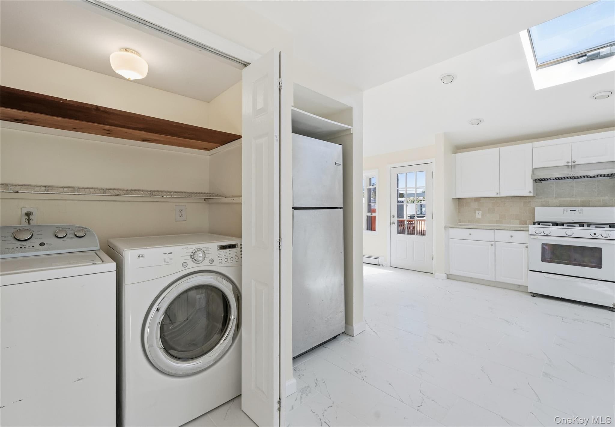 644 S 8th Street thumbnail 12
