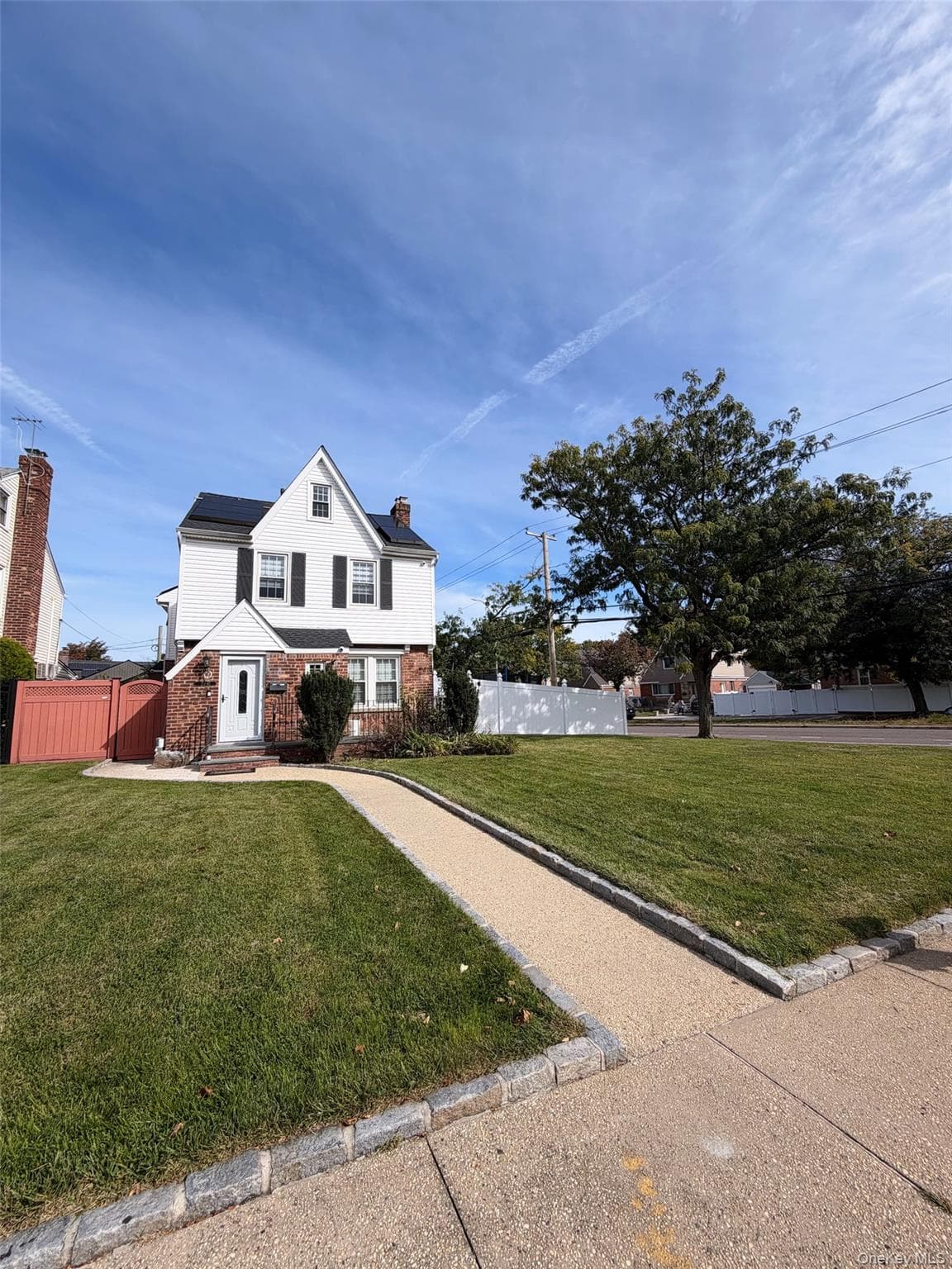 16945 23rd Avenue, Whitestone