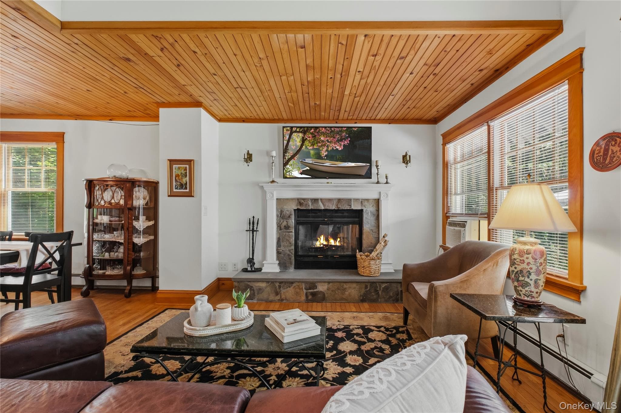 342 Lake Shore Road thumbnail 8