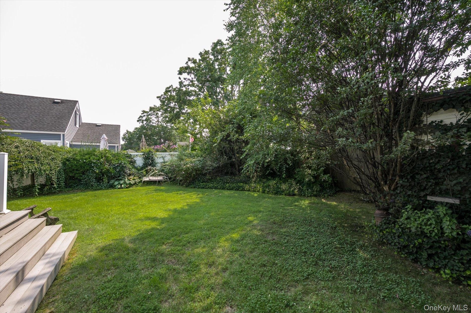 320 Brooklyn Avenue thumbnail 24
