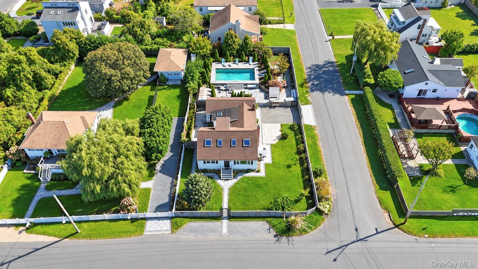 79 Grandview Drive thumbnail 2