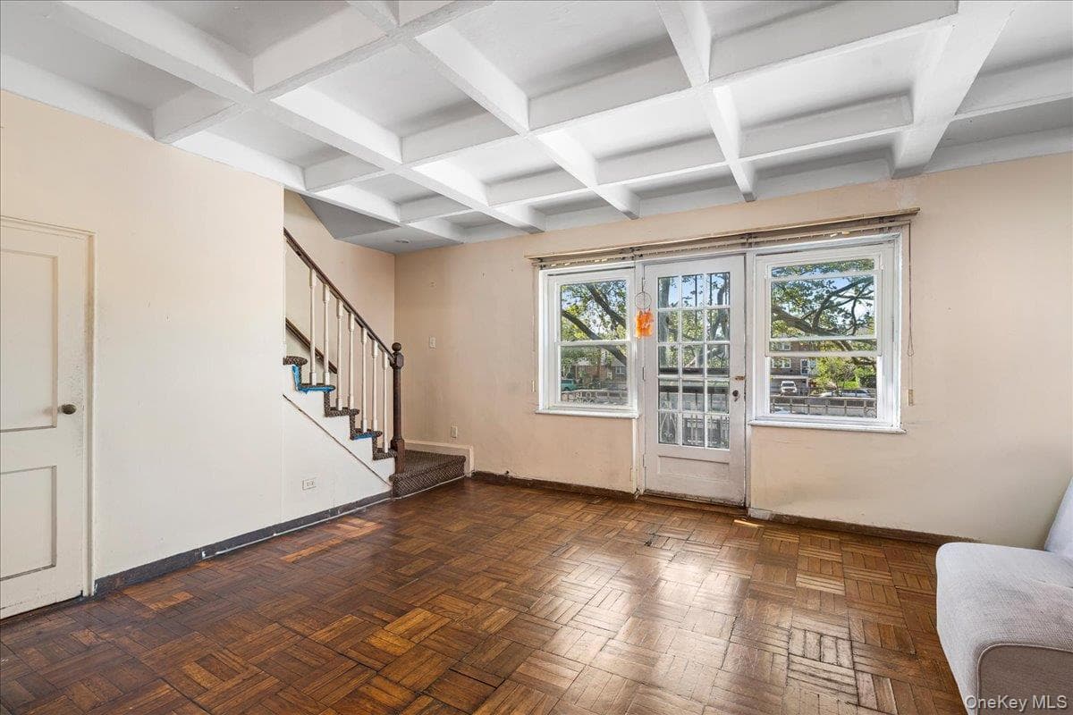 147-44 Village Road Unit: 87D thumbnail 5