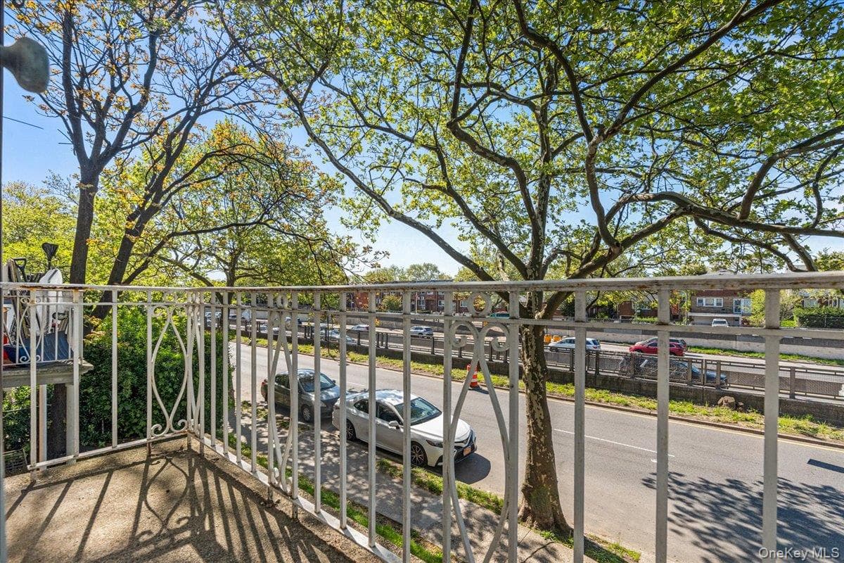 147-44 Village Road Unit: 87D thumbnail 3