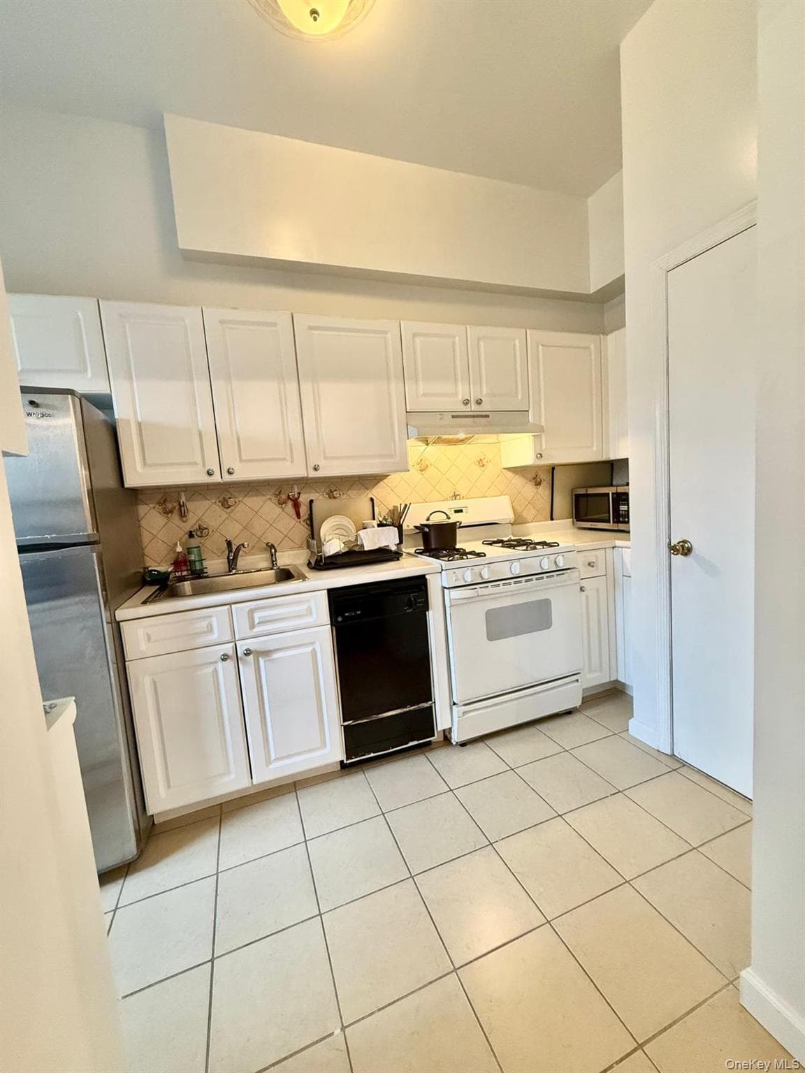 87-30 62 Avenue Unit: 101. thumbnail 8