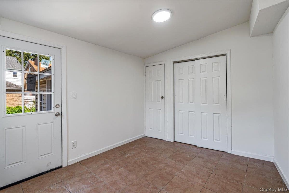 6134 Parsons Boulevard thumbnail 6