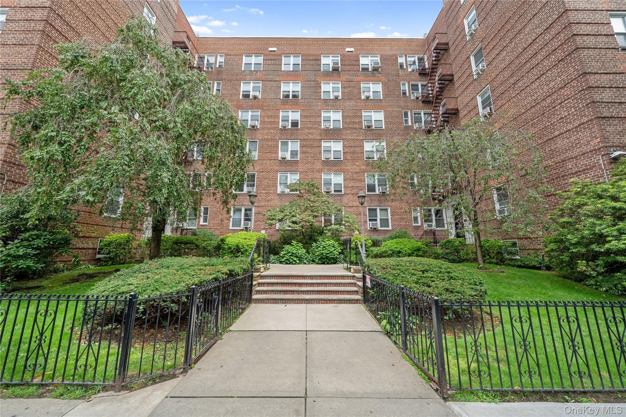 88-10 35th Avenue Unit: 3F thumbnail 12