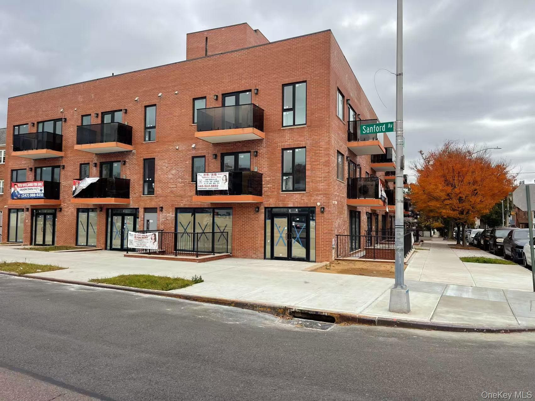 16502 Sanford Avenue thumbnail 2