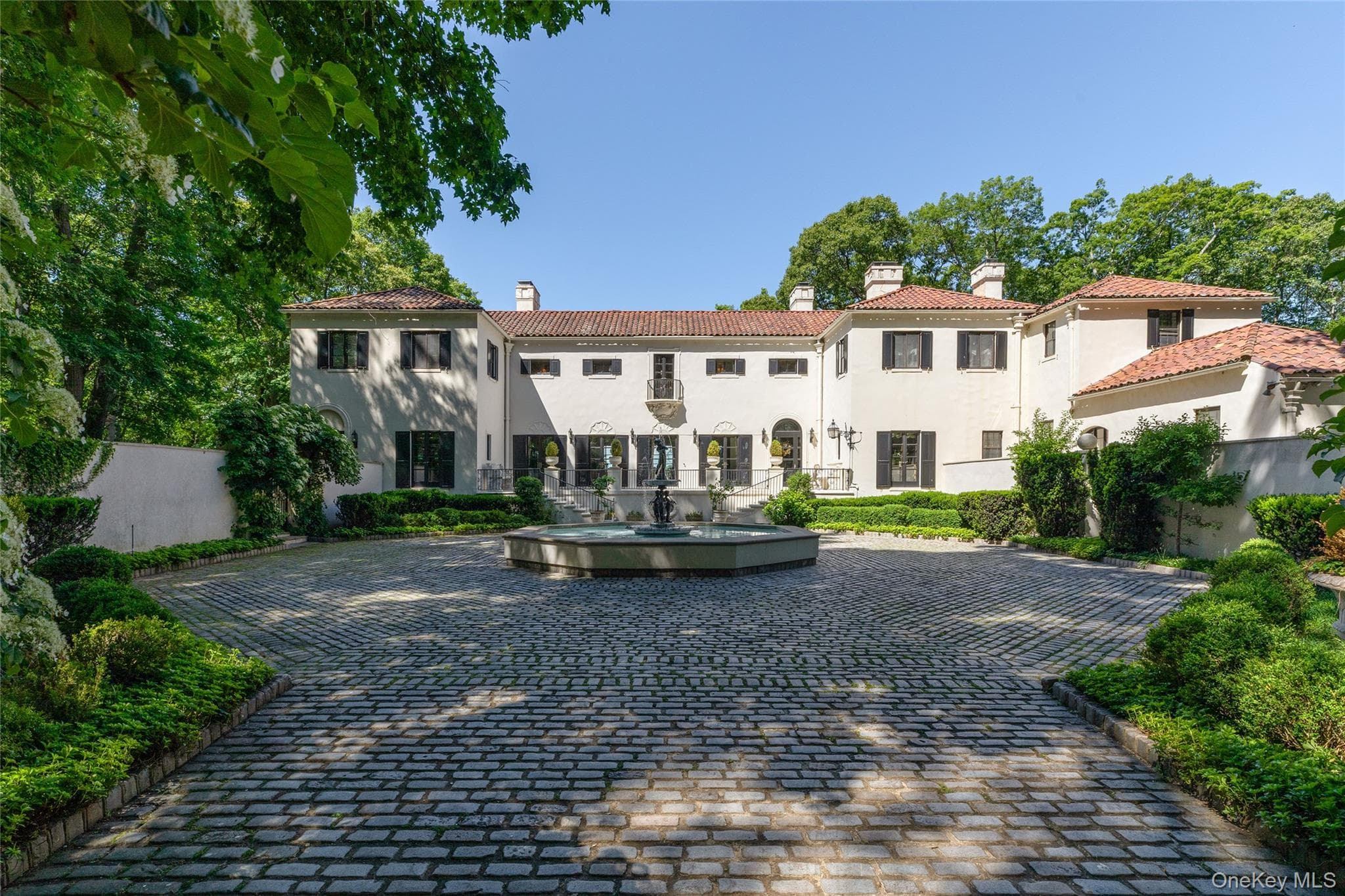 100 Horseshoe Road, Mill Neck