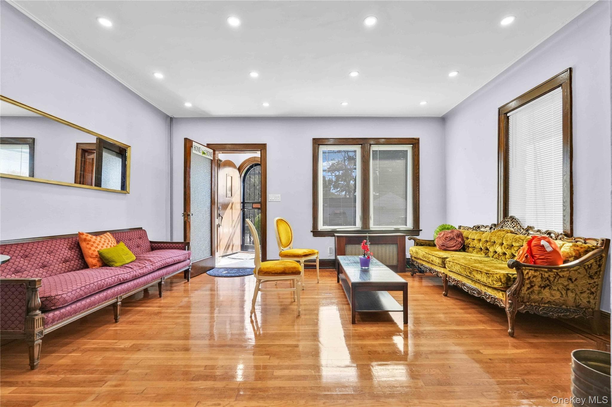 204-11 Murdock Avenue thumbnail 6
