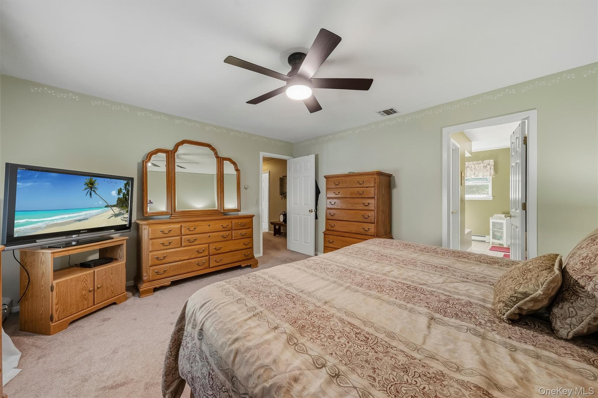 23 Clinton Drive thumbnail 28