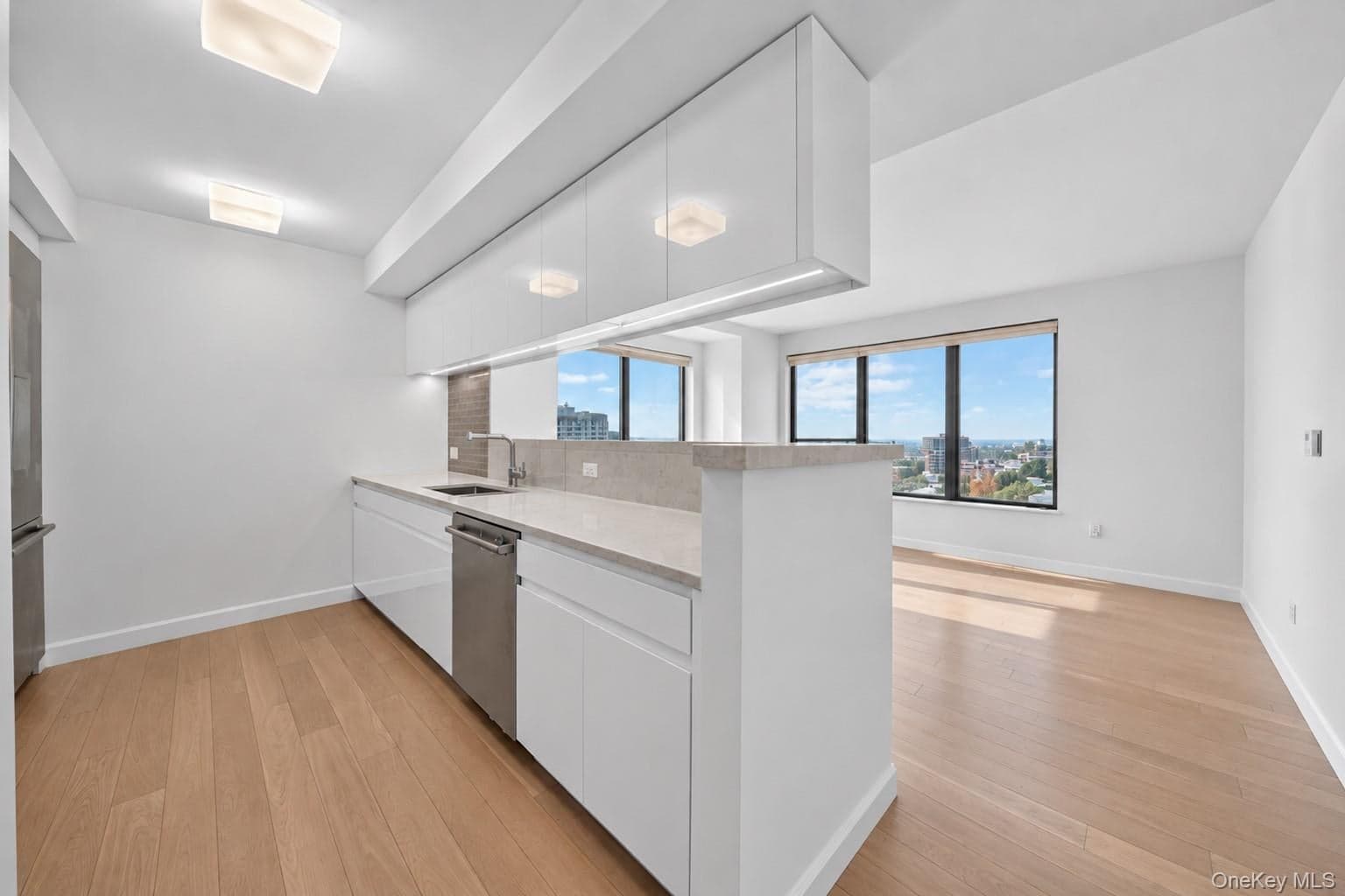13835 39th Avenue Unit: 10H, Flushing