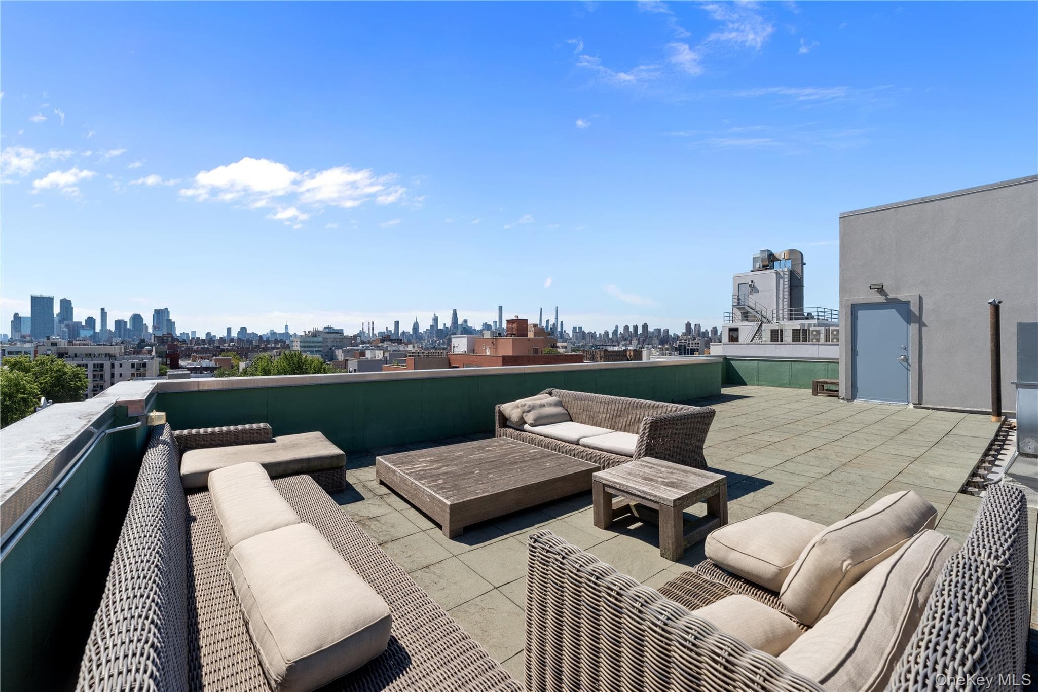 2818 Astoria Boulevard Unit: 602 thumbnail 7