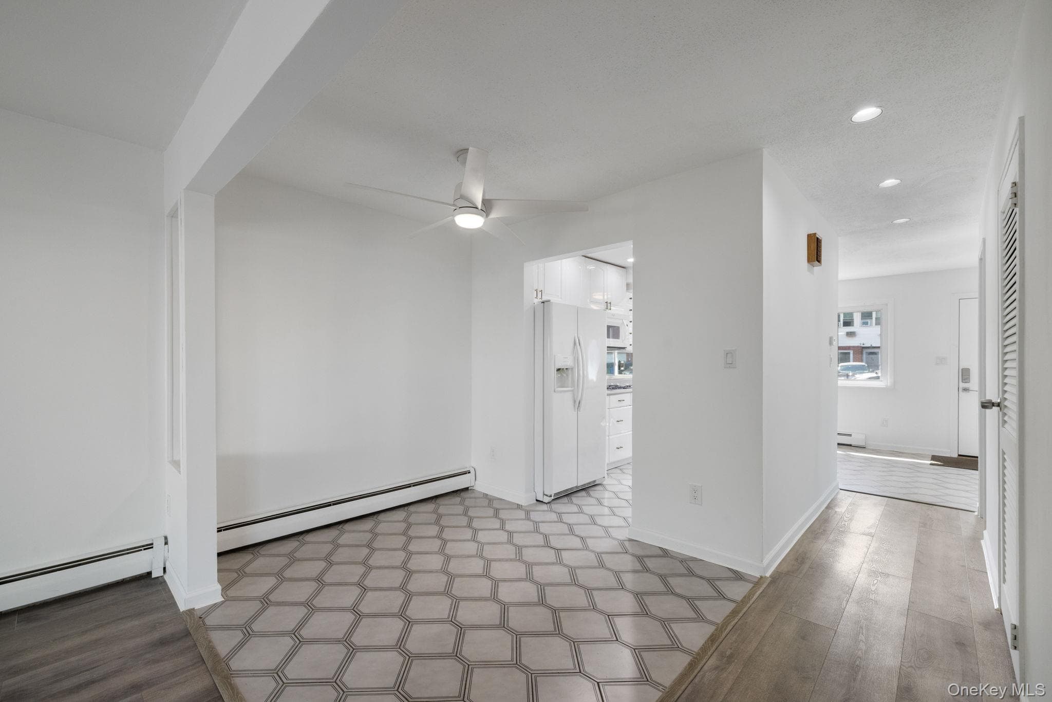 72 Kennedy Drive thumbnail 12