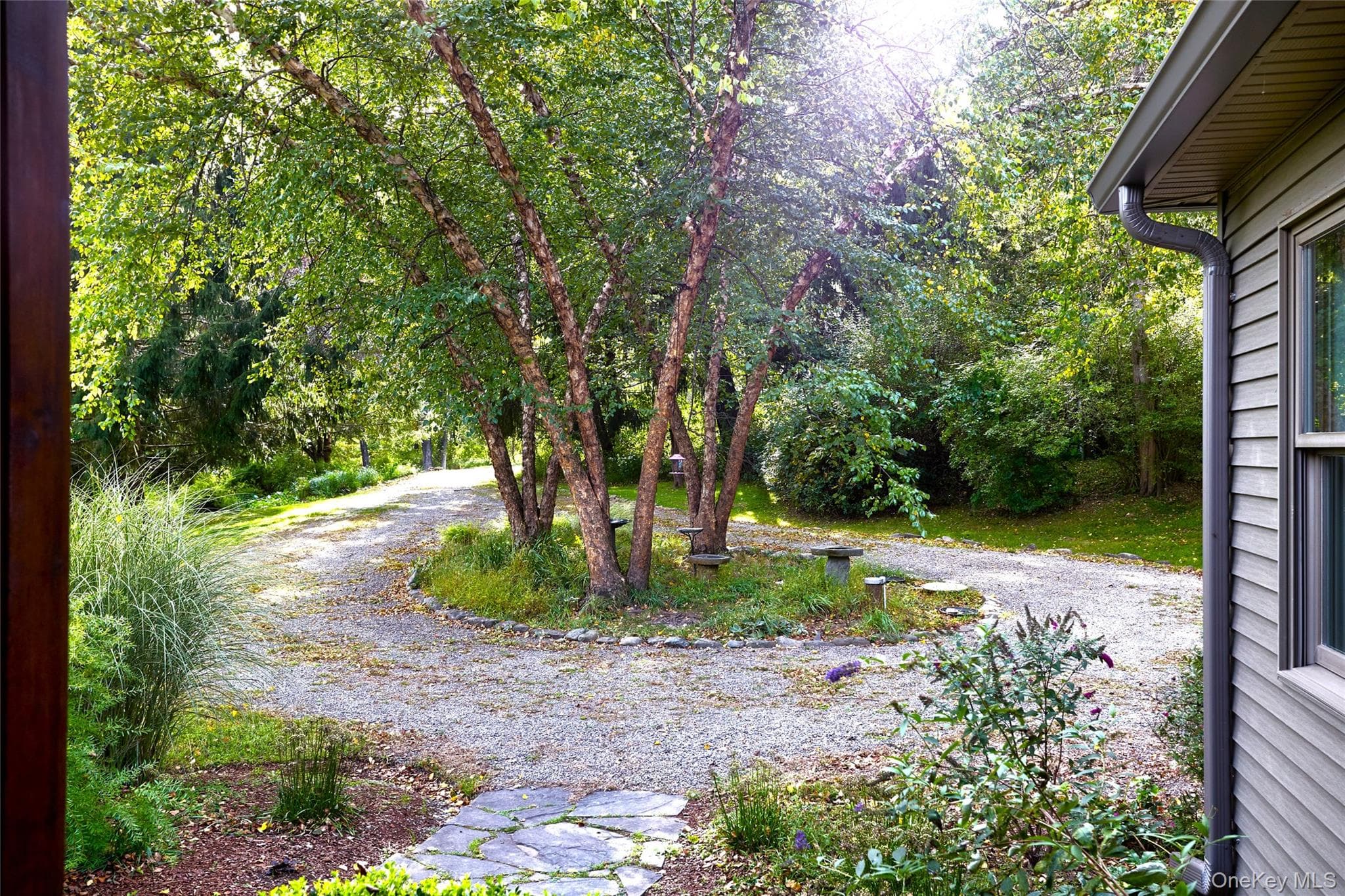 31 Kapetanakis Lane thumbnail 11