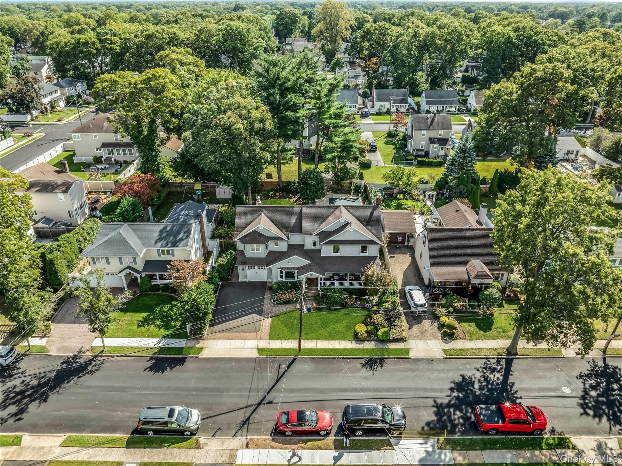 2084 Sherman Avenue thumbnail 32