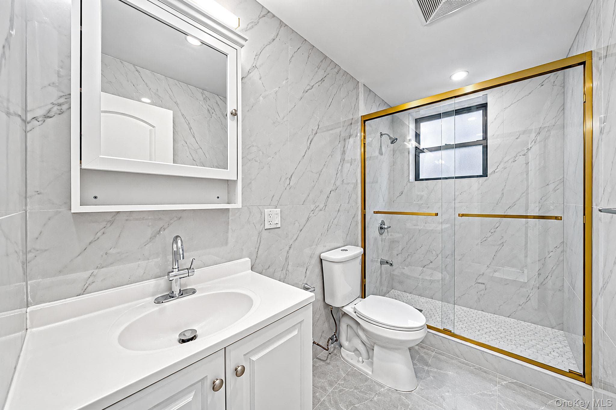 53 E 59th Street thumbnail 12