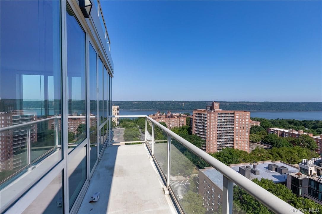 640 W 237th Street Unit: 20B thumbnail 22