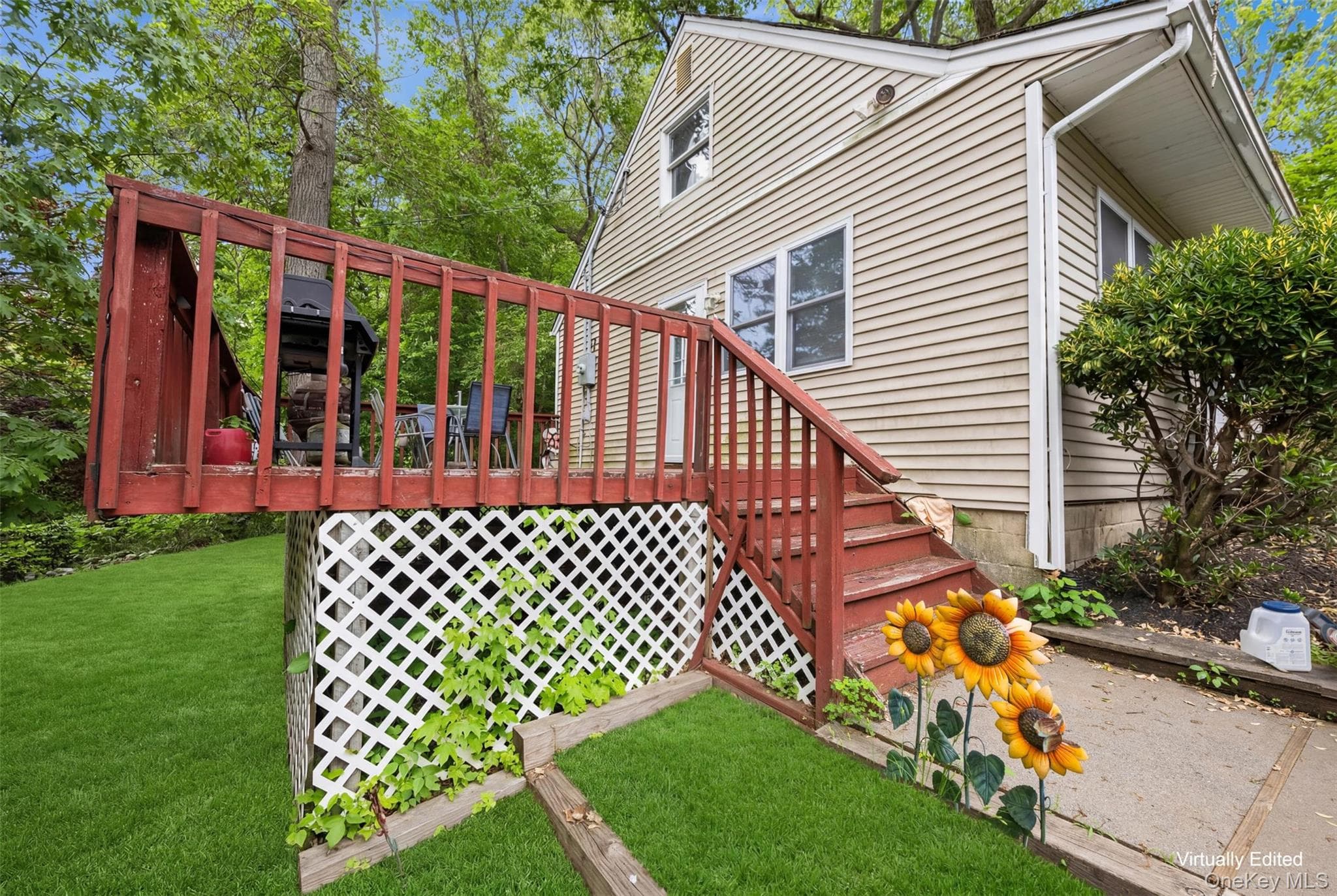 127 Hallock Landing Road thumbnail 3