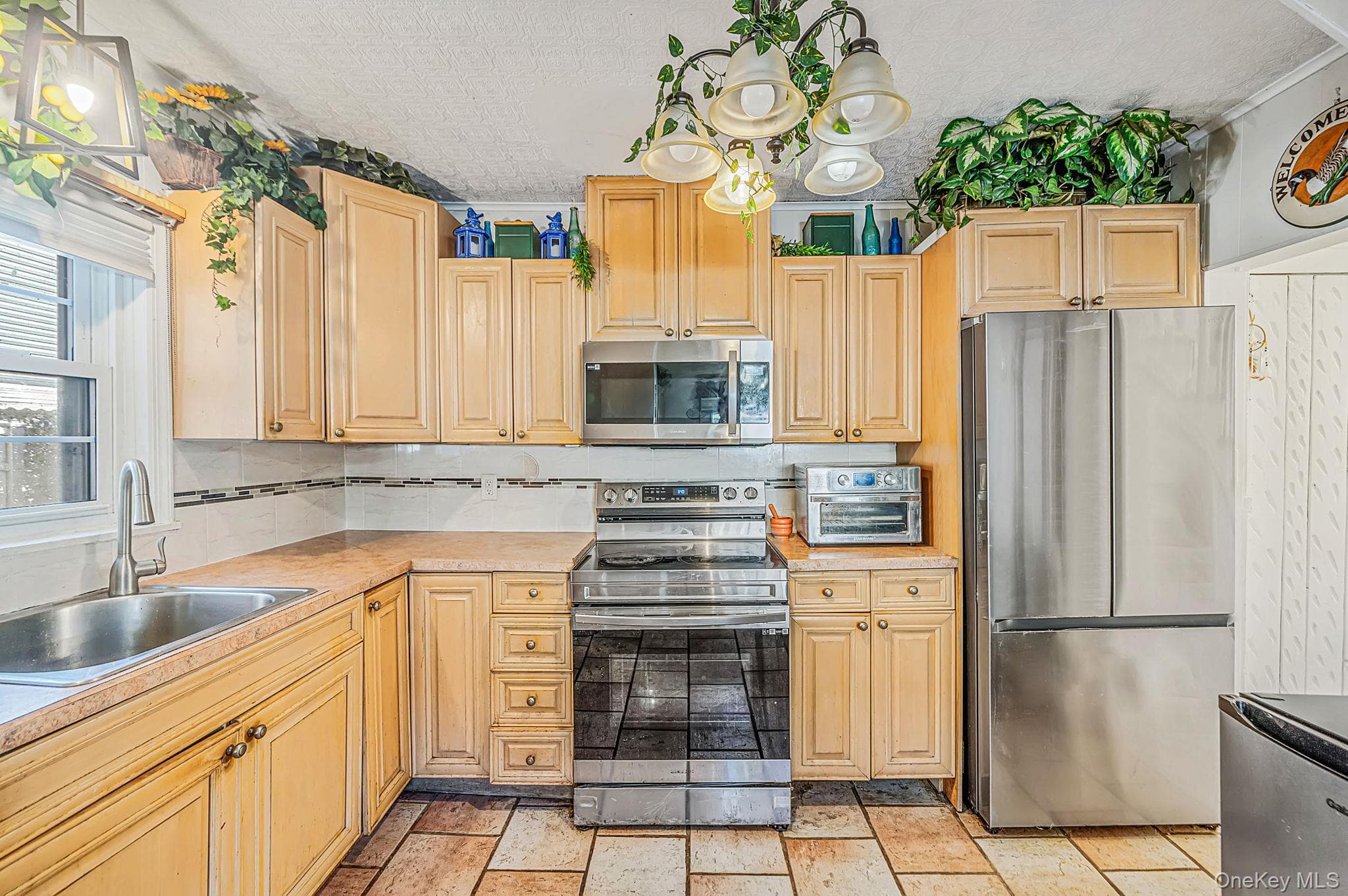 414 Avalon Place thumbnail 22