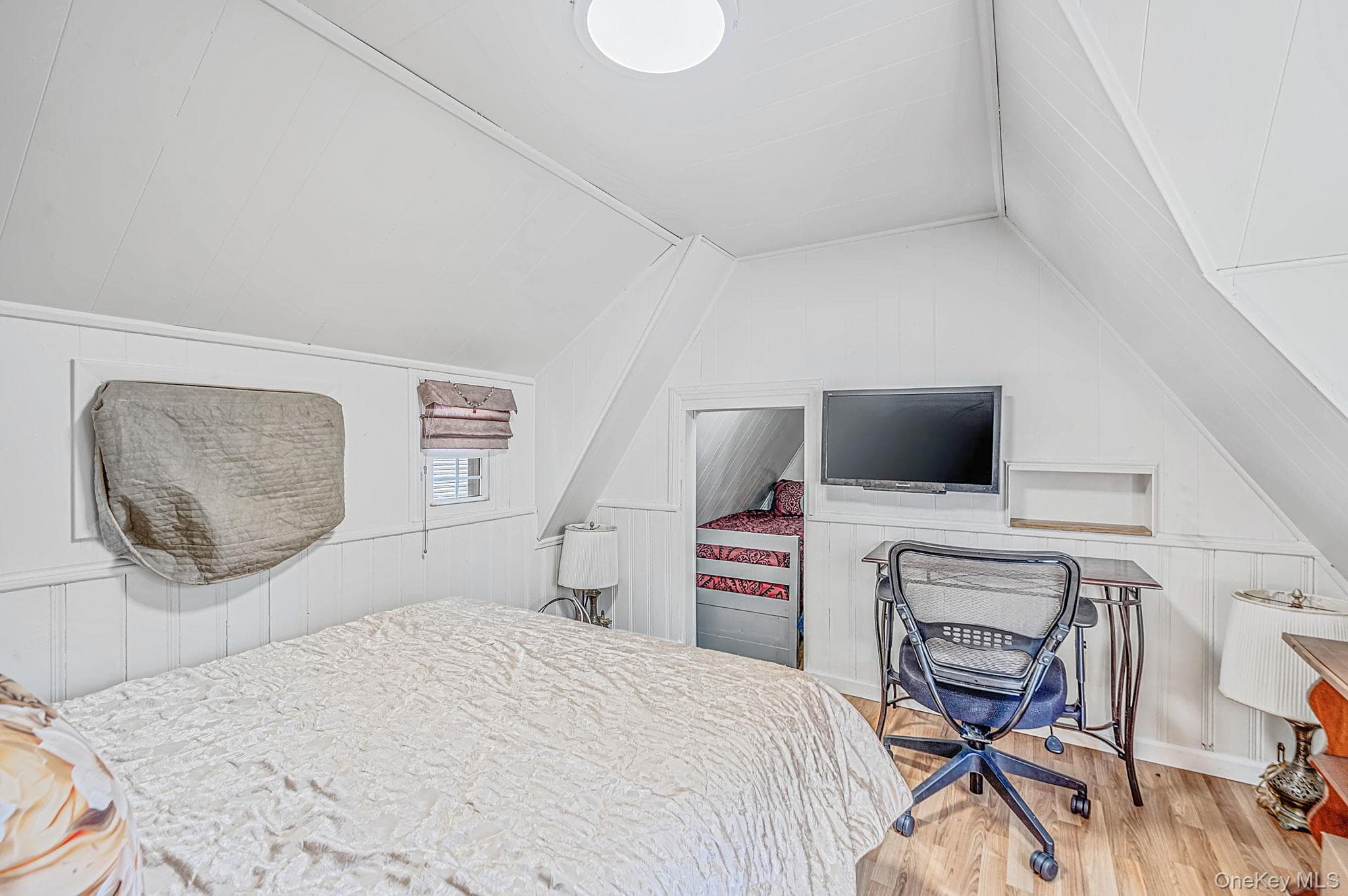 414 Avalon Place thumbnail 31