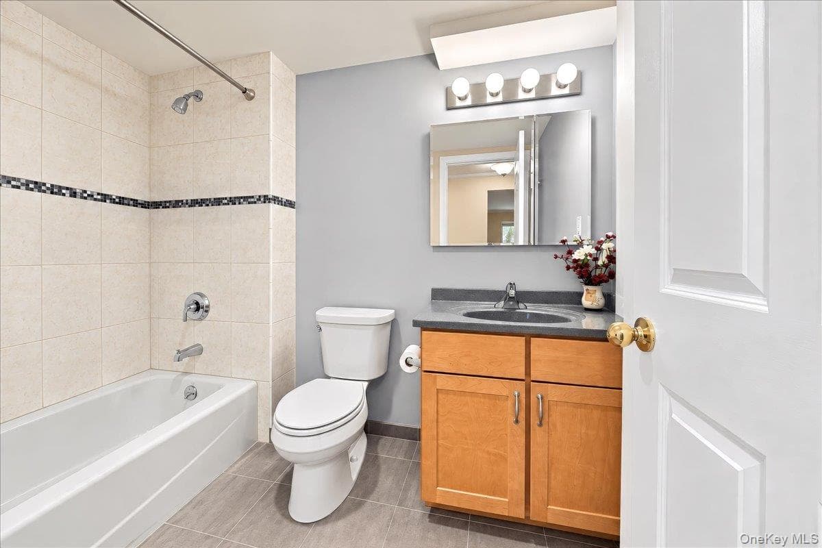 3740 Eleanor Drive thumbnail 21