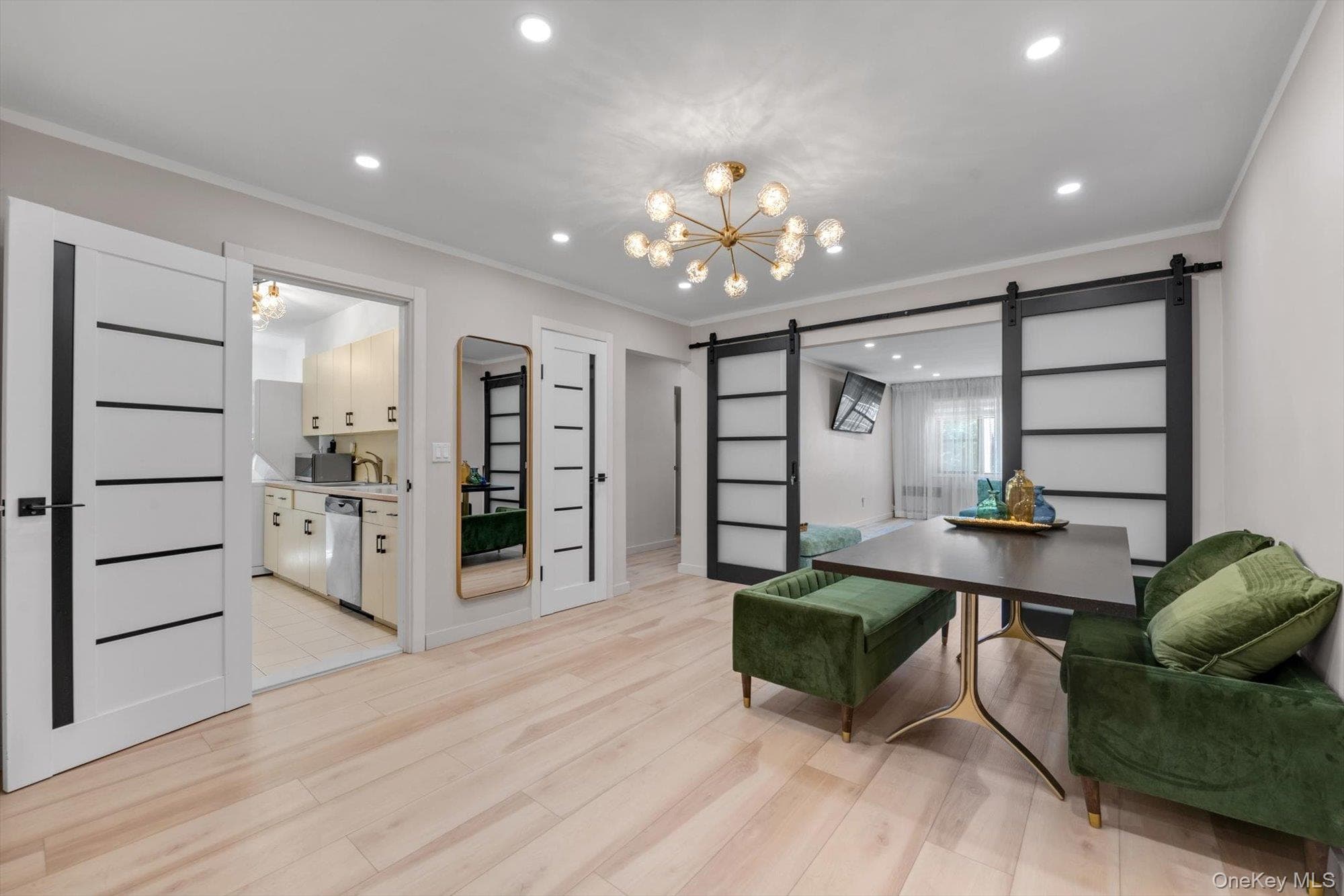 1203 E Broadway Unit: G13 thumbnail 4