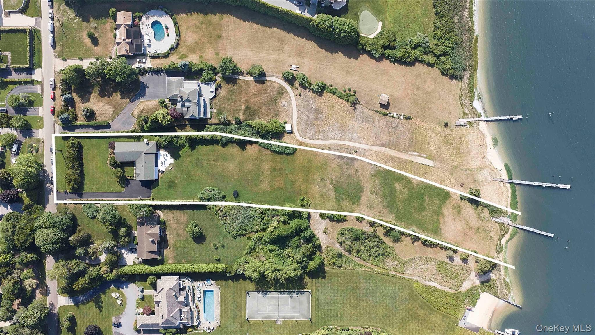 50 Sunset Avenue thumbnail 32