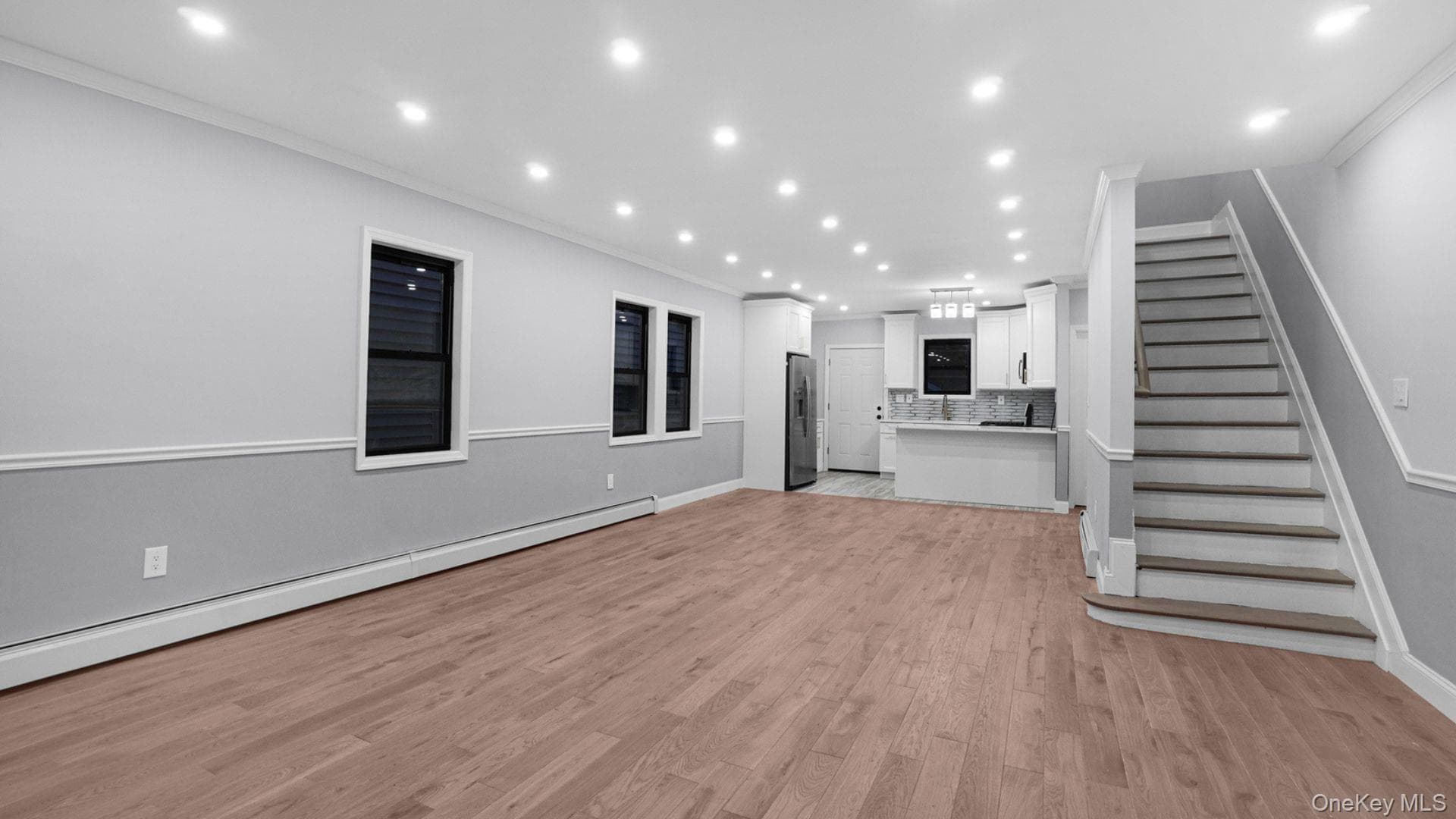 128 E 238th Street thumbnail 12