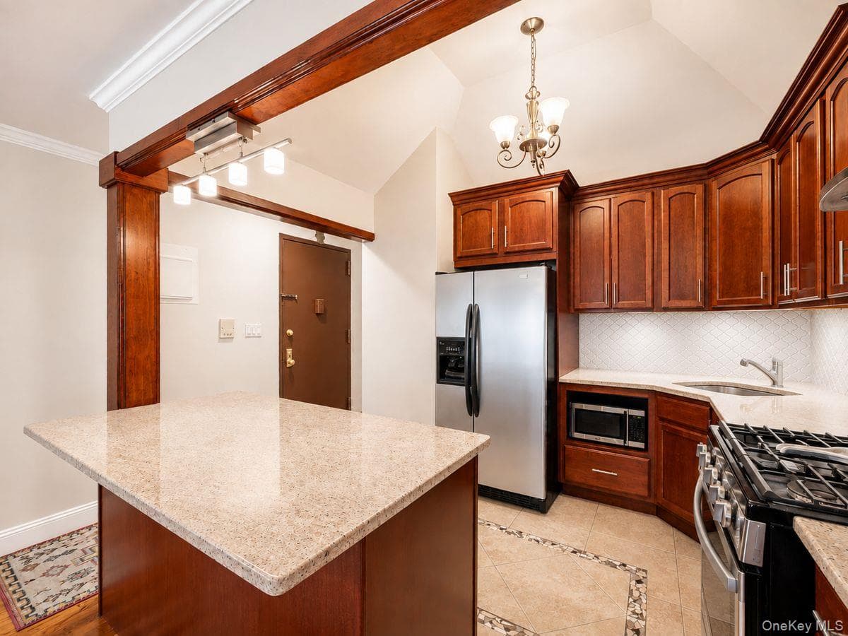 8719 57th Road Unit: 77 thumbnail 5