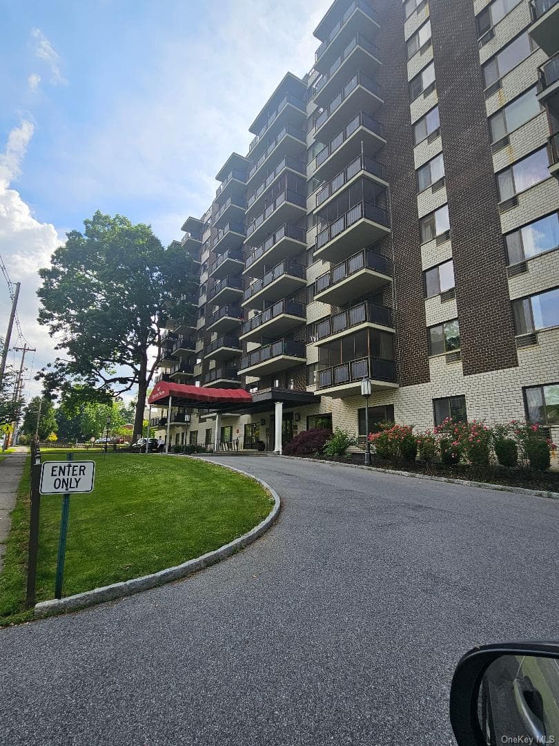 160 Academy Street Unit: 3L thumbnail 12