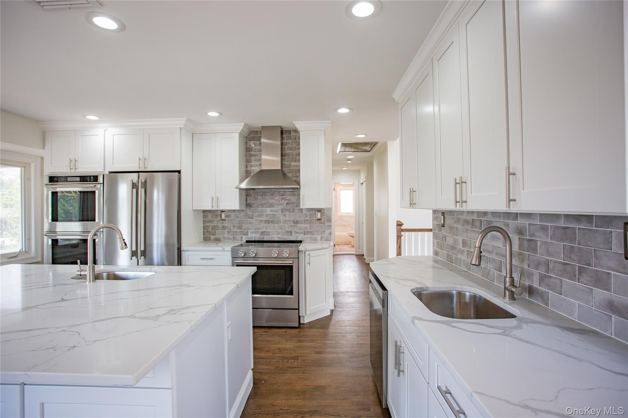 988 Westwood Road thumbnail 8