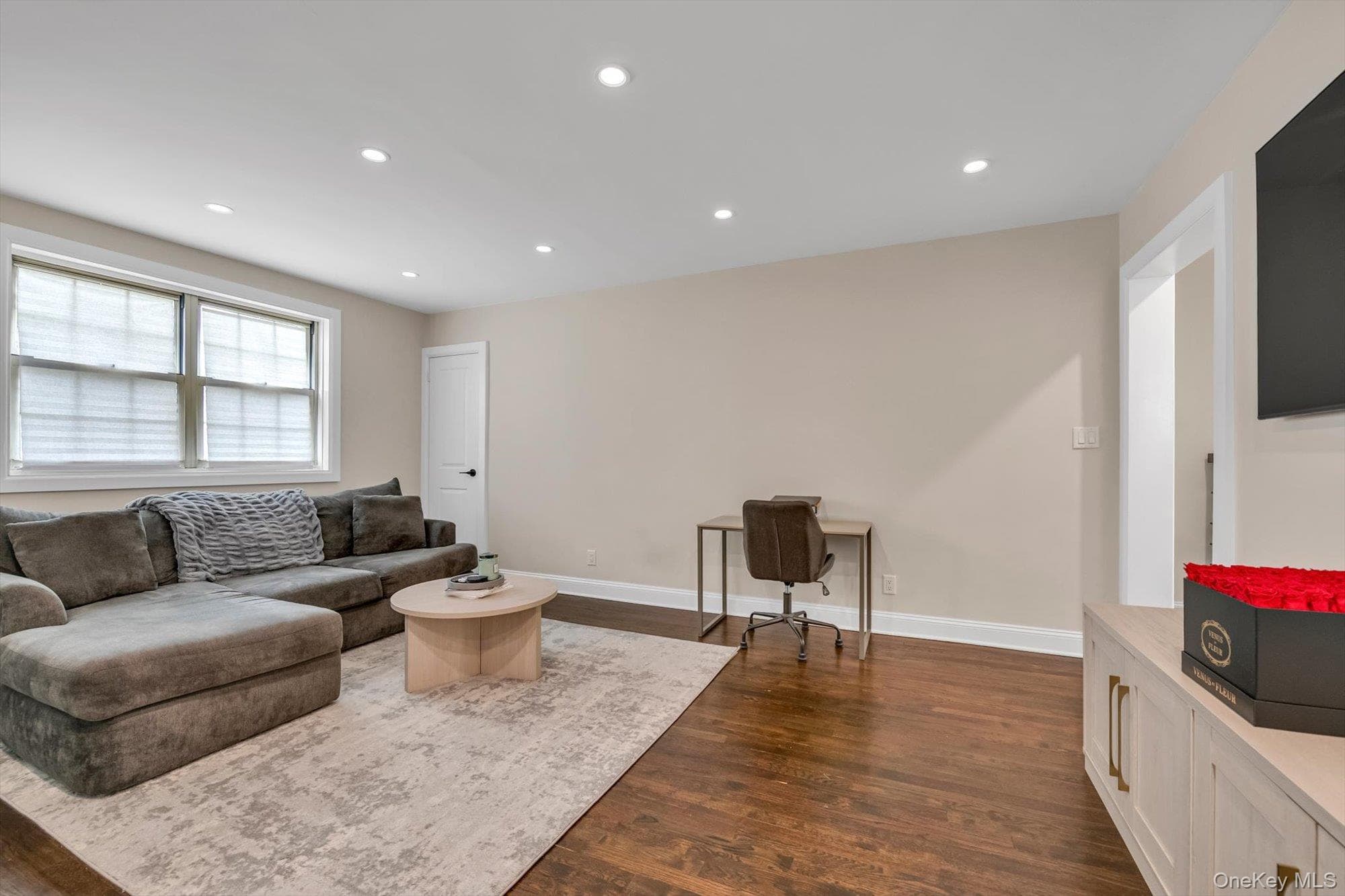 6939 213th Street Unit: 218 thumbnail 6