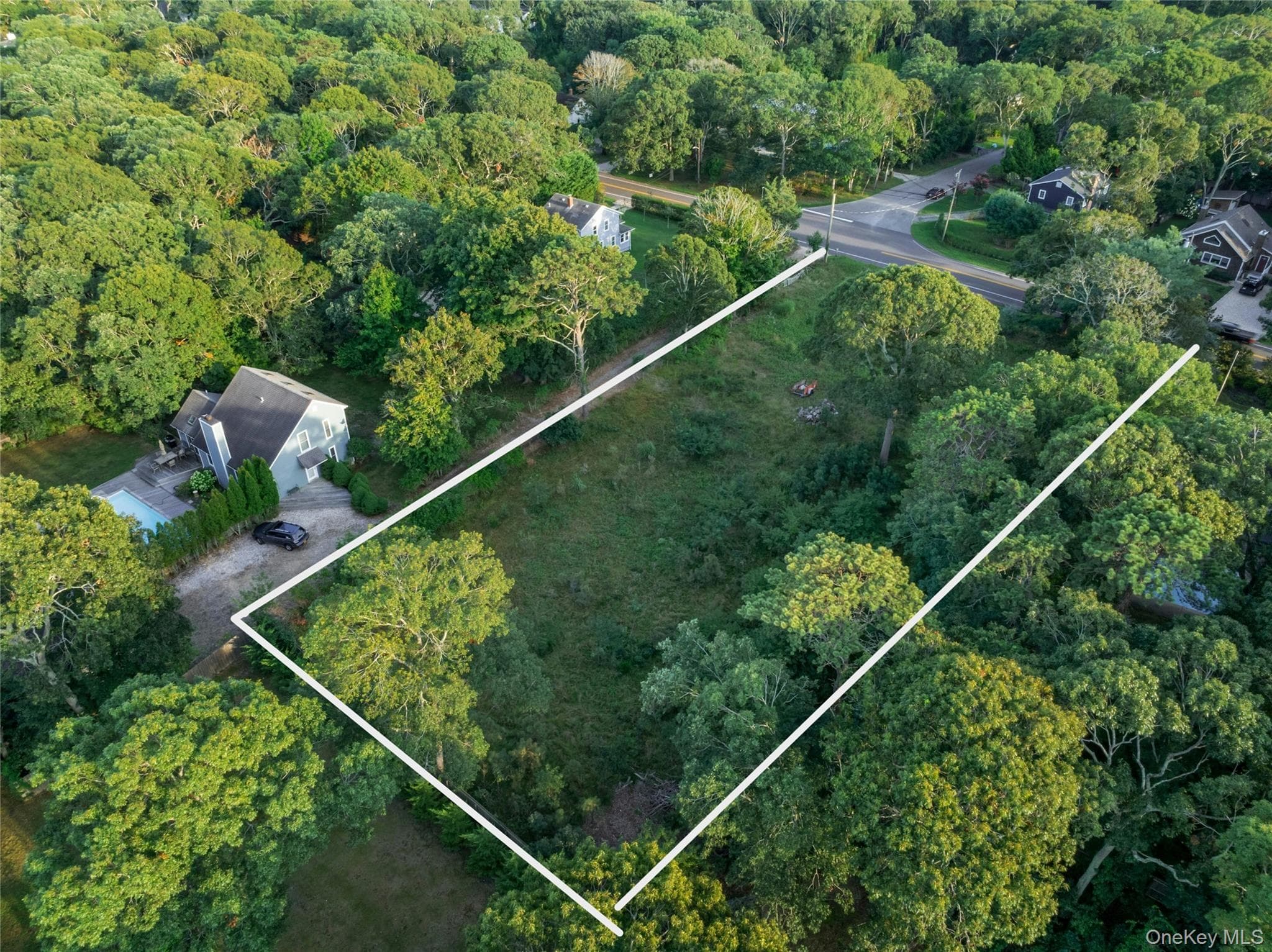 115 Bay Avenue, Hampton Bays