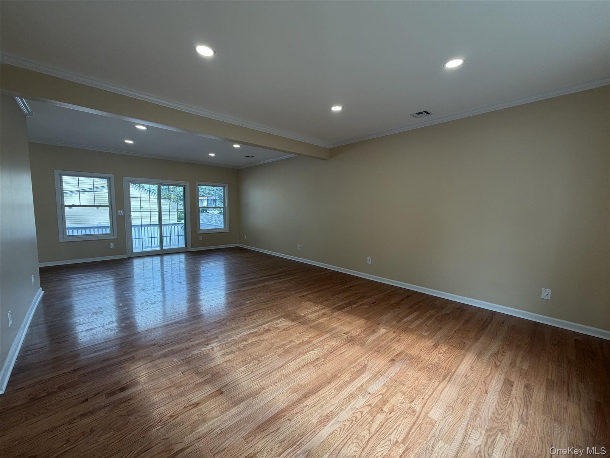 993 Orlando Avenue thumbnail 4