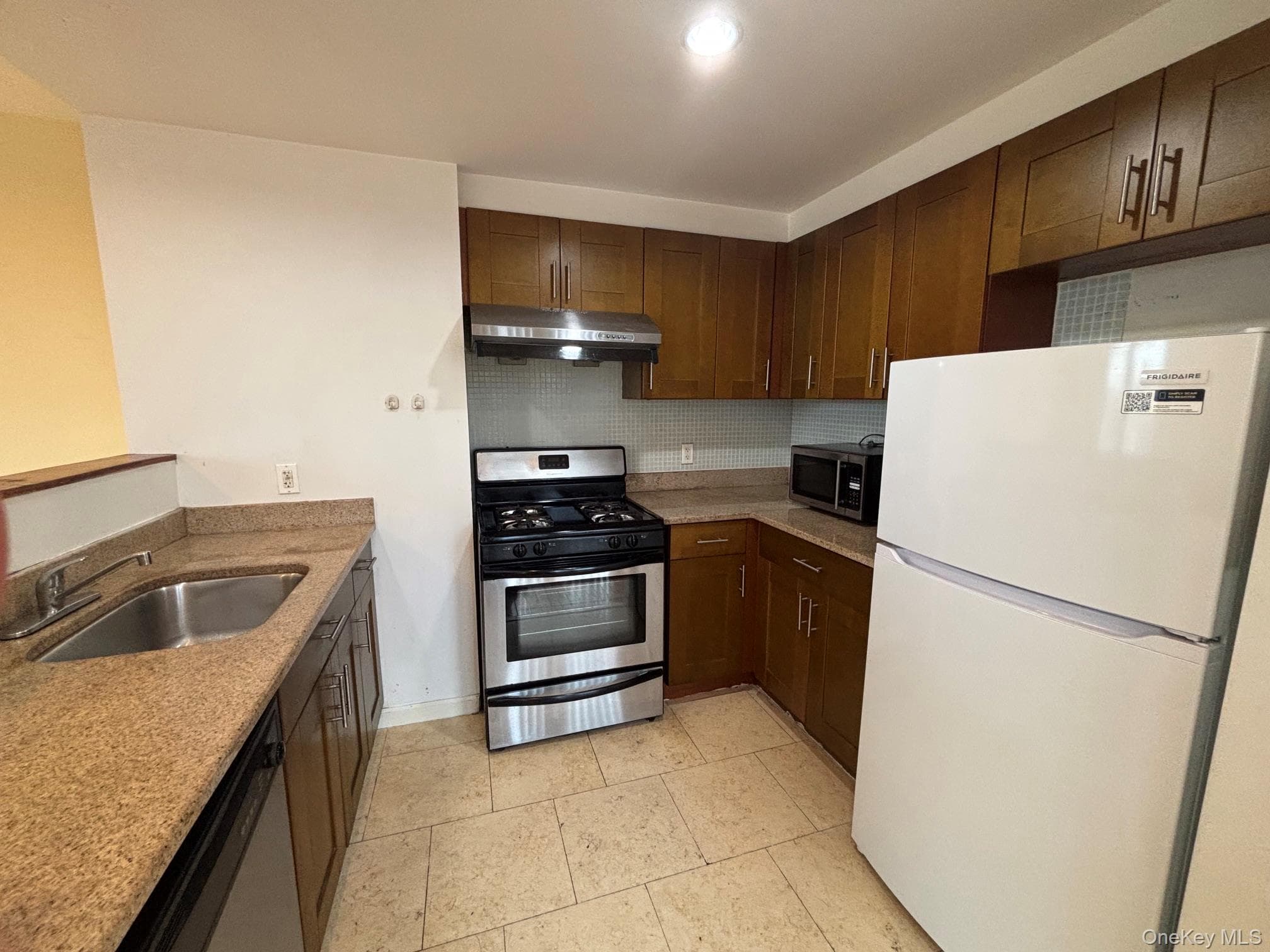 38-30 Parsons Boulevard Unit: PHC thumbnail 10