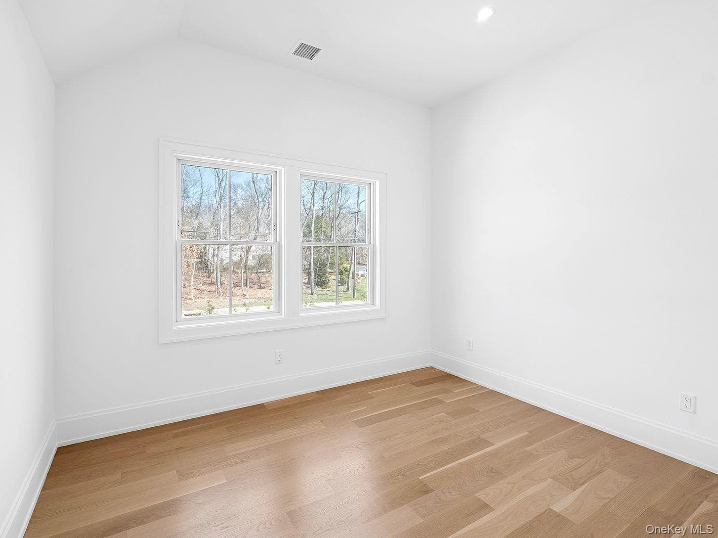 278 Hampton Street thumbnail 14
