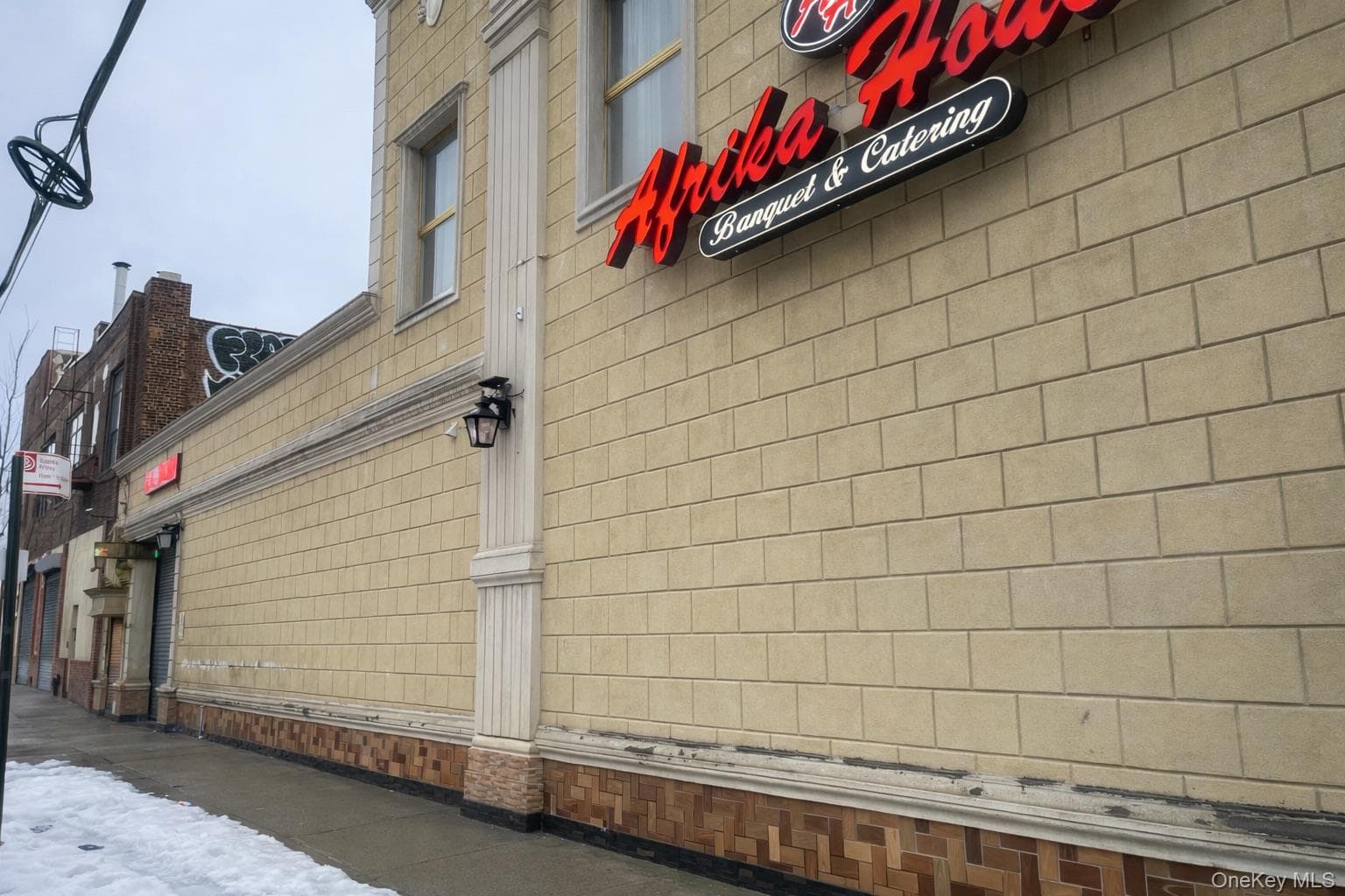 2265 Bedford Avenue thumbnail 2