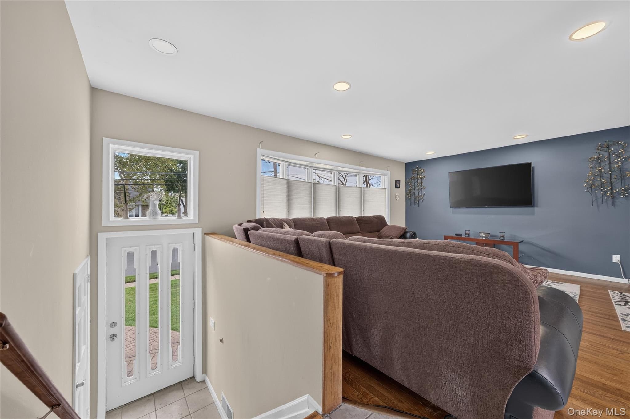 395 Bunker Drive thumbnail 5