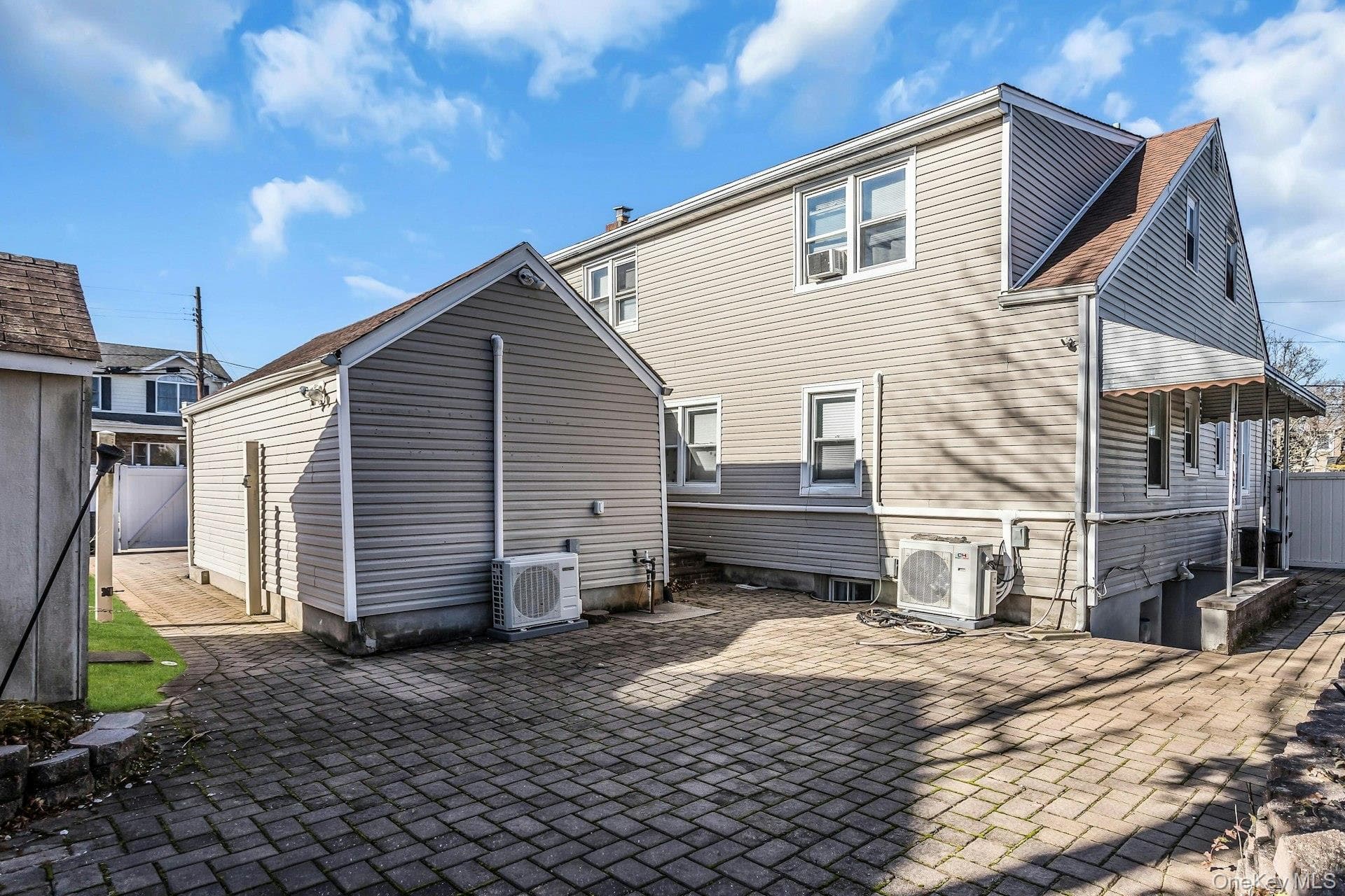 2864 Wilson Avenue thumbnail 23