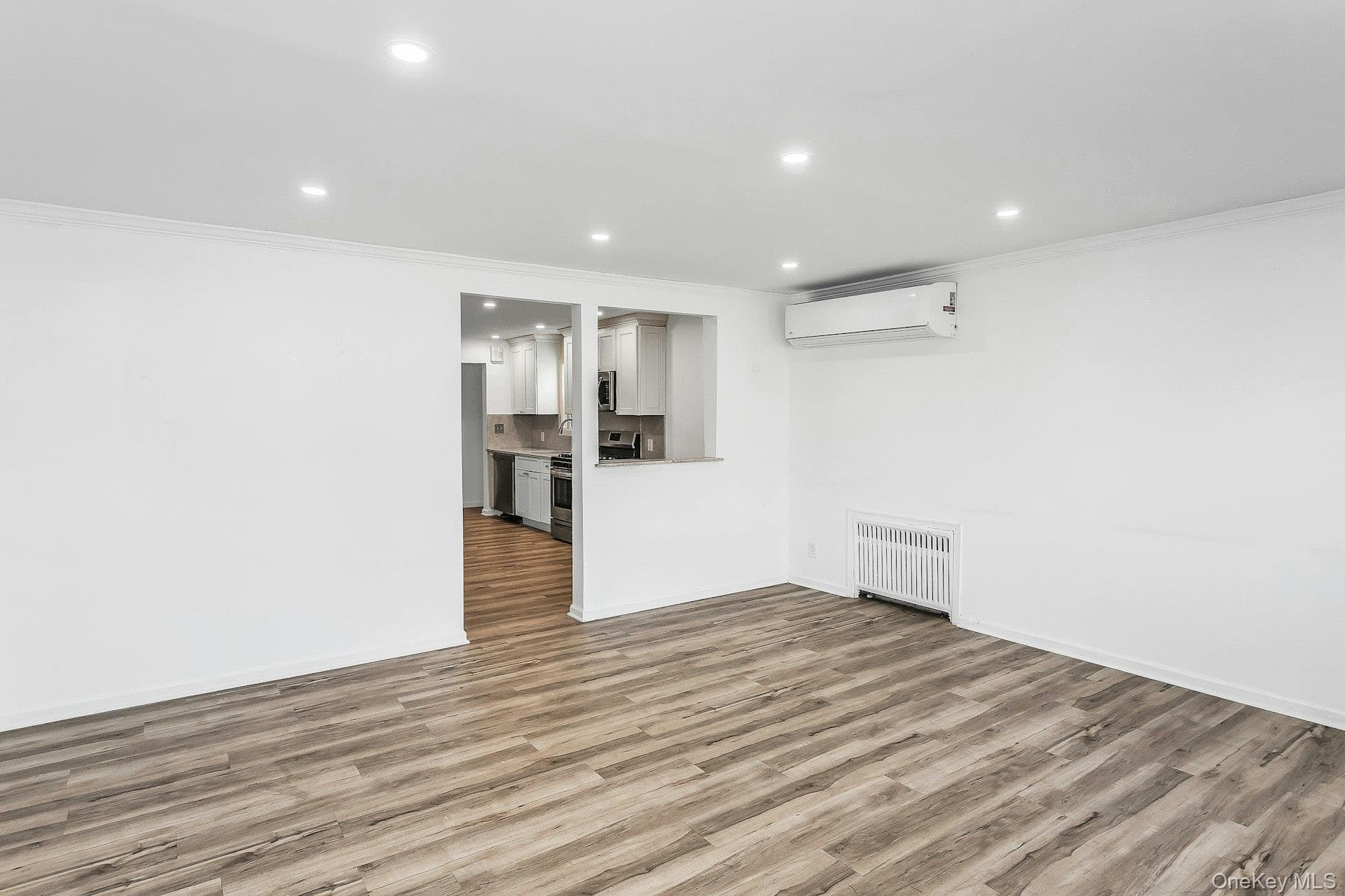2864 Wilson Avenue thumbnail 13