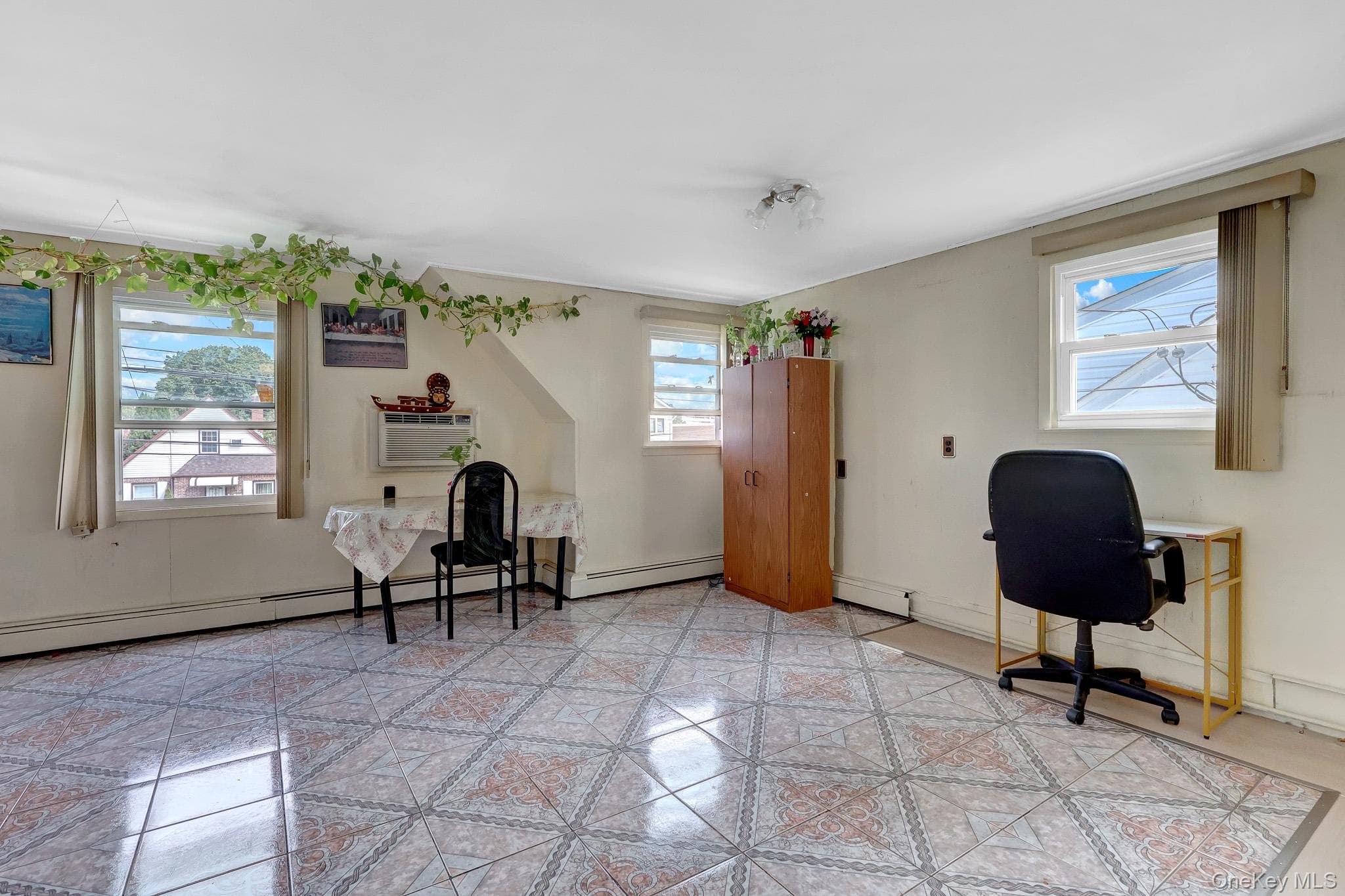 411 New Hyde Park Road thumbnail 28