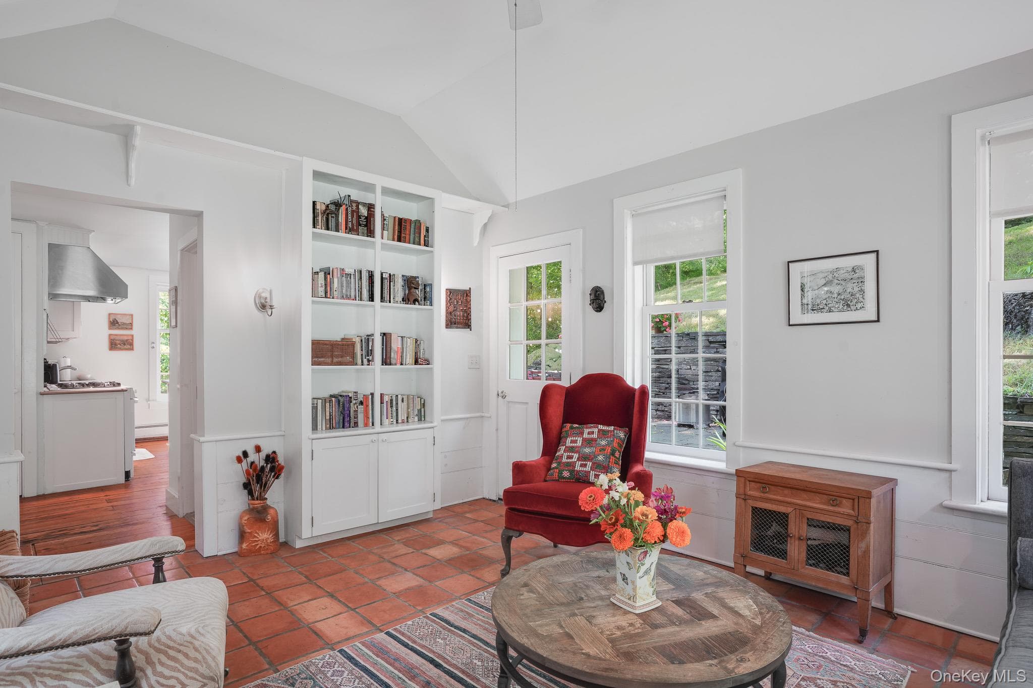 568 Hickory Bush Road thumbnail 8