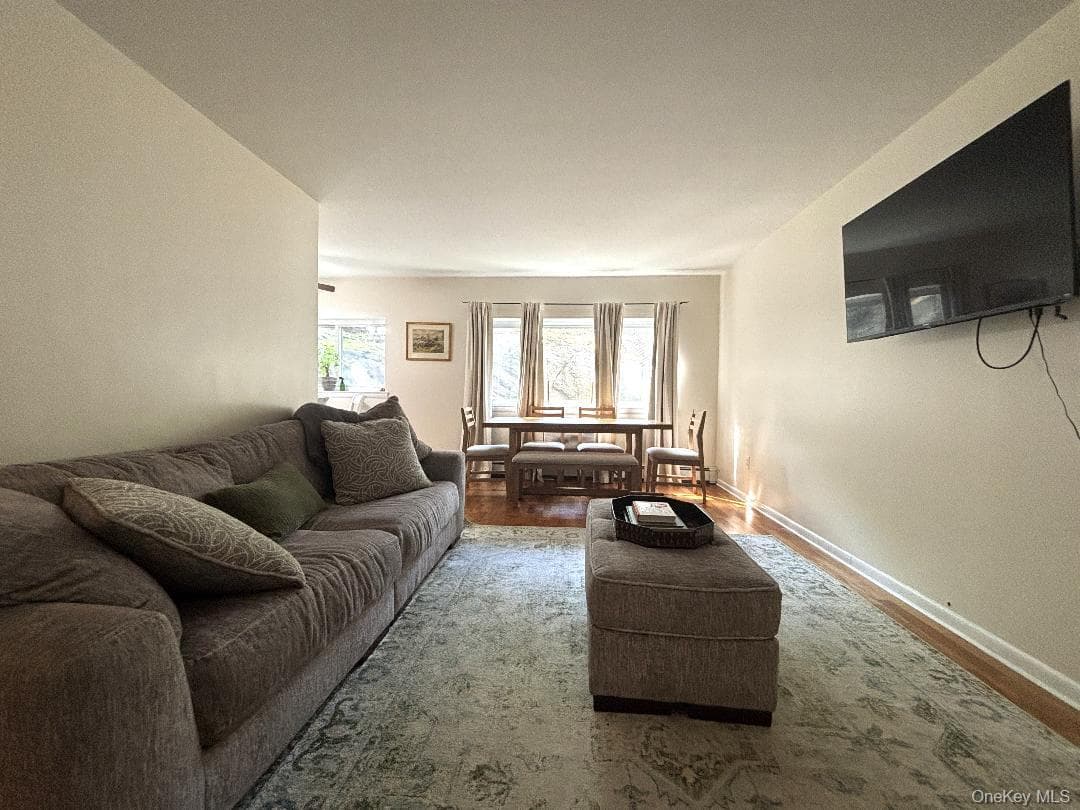 2333 Palmer Avenue Unit: 2F thumbnail 8