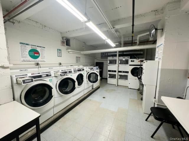 3017 Riverdale Avenue Unit: 1F thumbnail 18