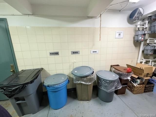 3017 Riverdale Avenue Unit: 1F thumbnail 19